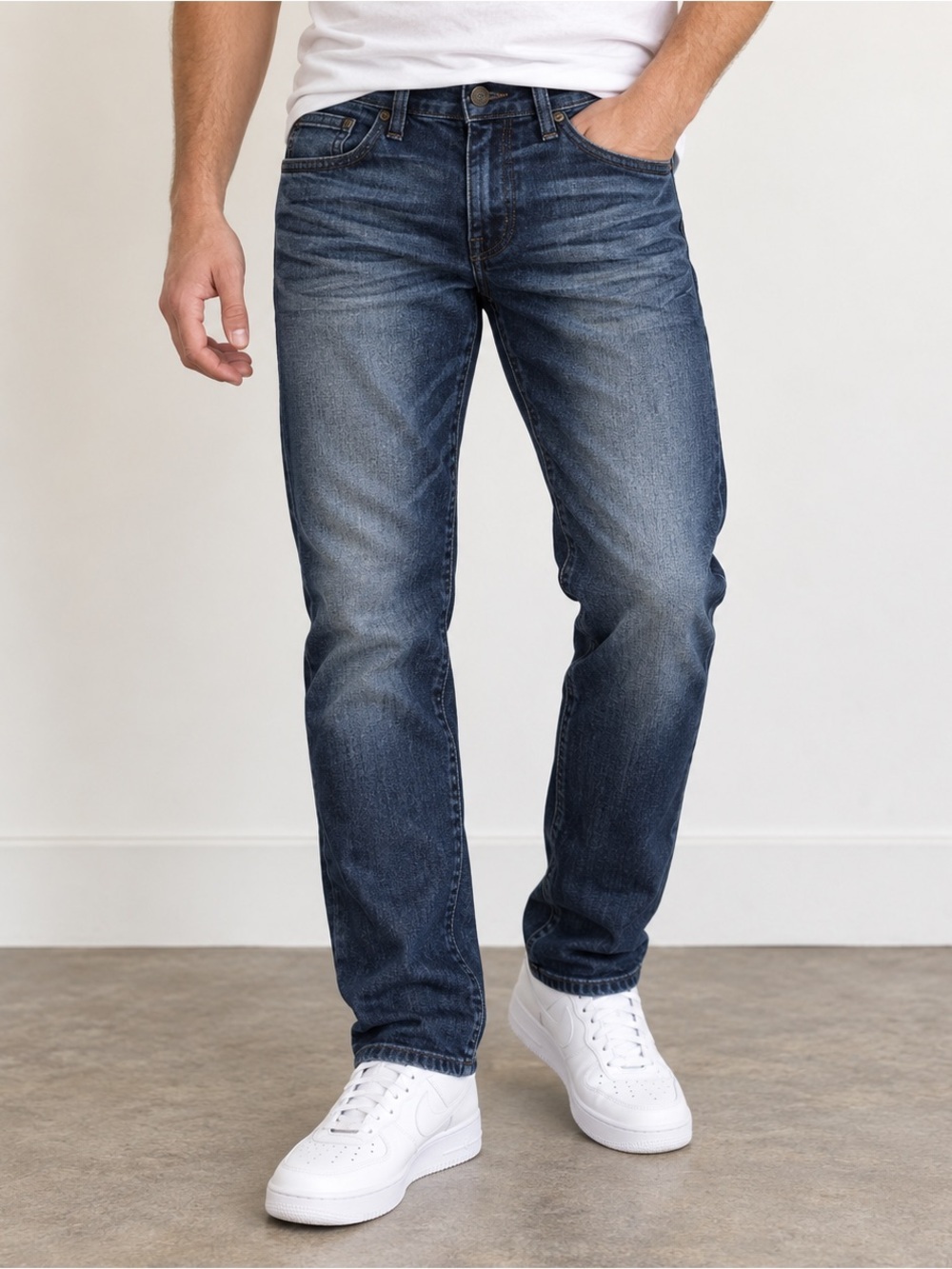 Guess Jeans Lincoln Slim Straight Mens 29x33 Dark Wash Whiskered Mid Rise